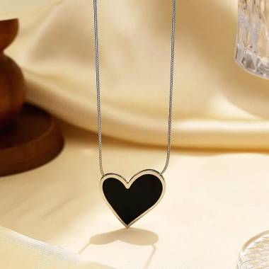 Γυναικείο Ατσάλινο Κολιέ Με Καρδιά – Women’s Steel Necklace