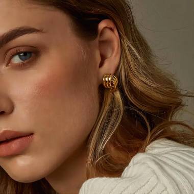 Γυναικεία Ατσάλινα Σκουλαρίκια - Women's Steel Earrings