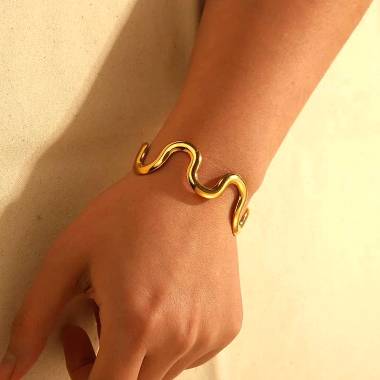 Γυναικείο Ατσάλινο Βραχιόλι  - Women's Steel Bracelet