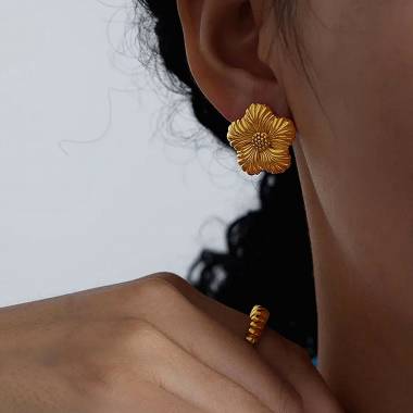 Γυναικεία Ατσάλινα Σκουλαρίκια Καρφωτά – Women’s Steel Earrings