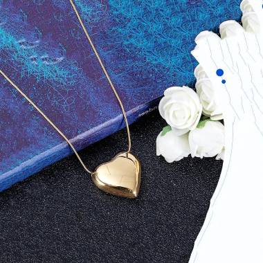 Γυναικείο Ατσάλινο Κολιέ Με Καρδιά – Women’s Steel Necklace