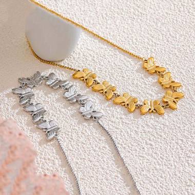Γυναικείο Ατσάλινο Κολιέ Με Πεταλούδες – Women’s Steel Necklace