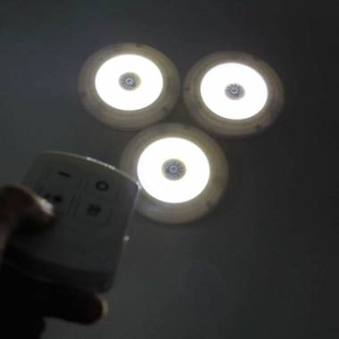 Φωτιστικά LED με Τηλεχειριστήριο και Χρονοδιακόπτη 30 λεπτών 3τμχ - LED light with remote control set of 3